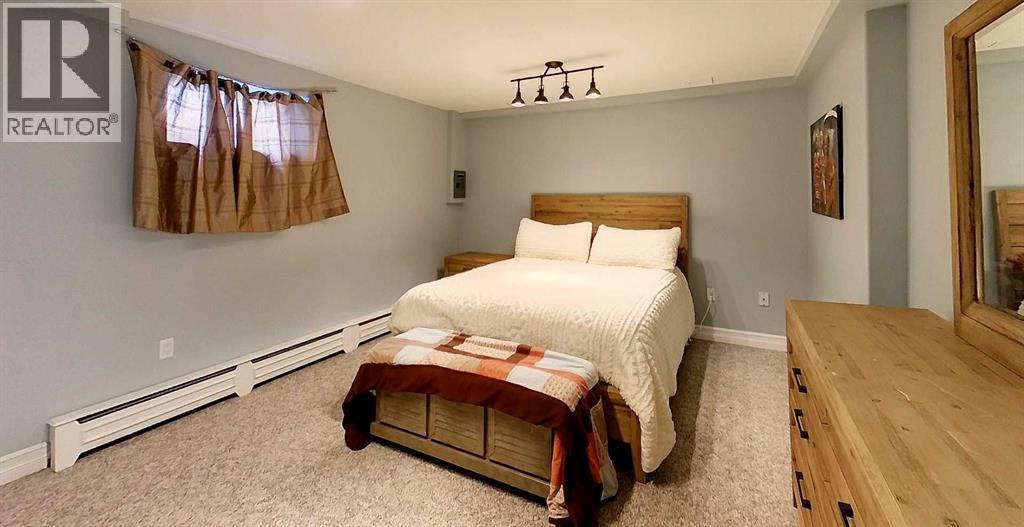 
          1808 63 STREET
            <br/>
            <span>Edson</span>
            , 
            <span>AB</span>
             <span>T7E1S5</span>
         - Photo 36