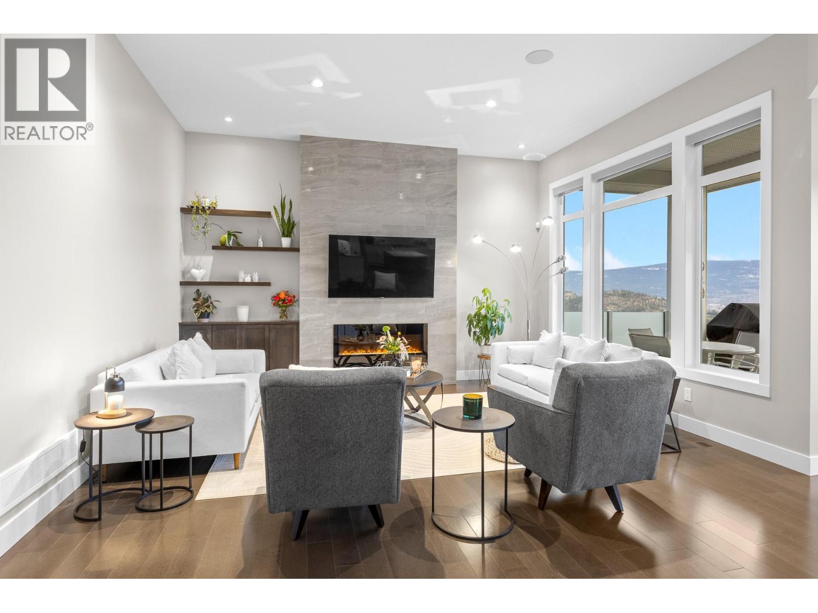  191 Upper Canyon Drive North, Kelowna