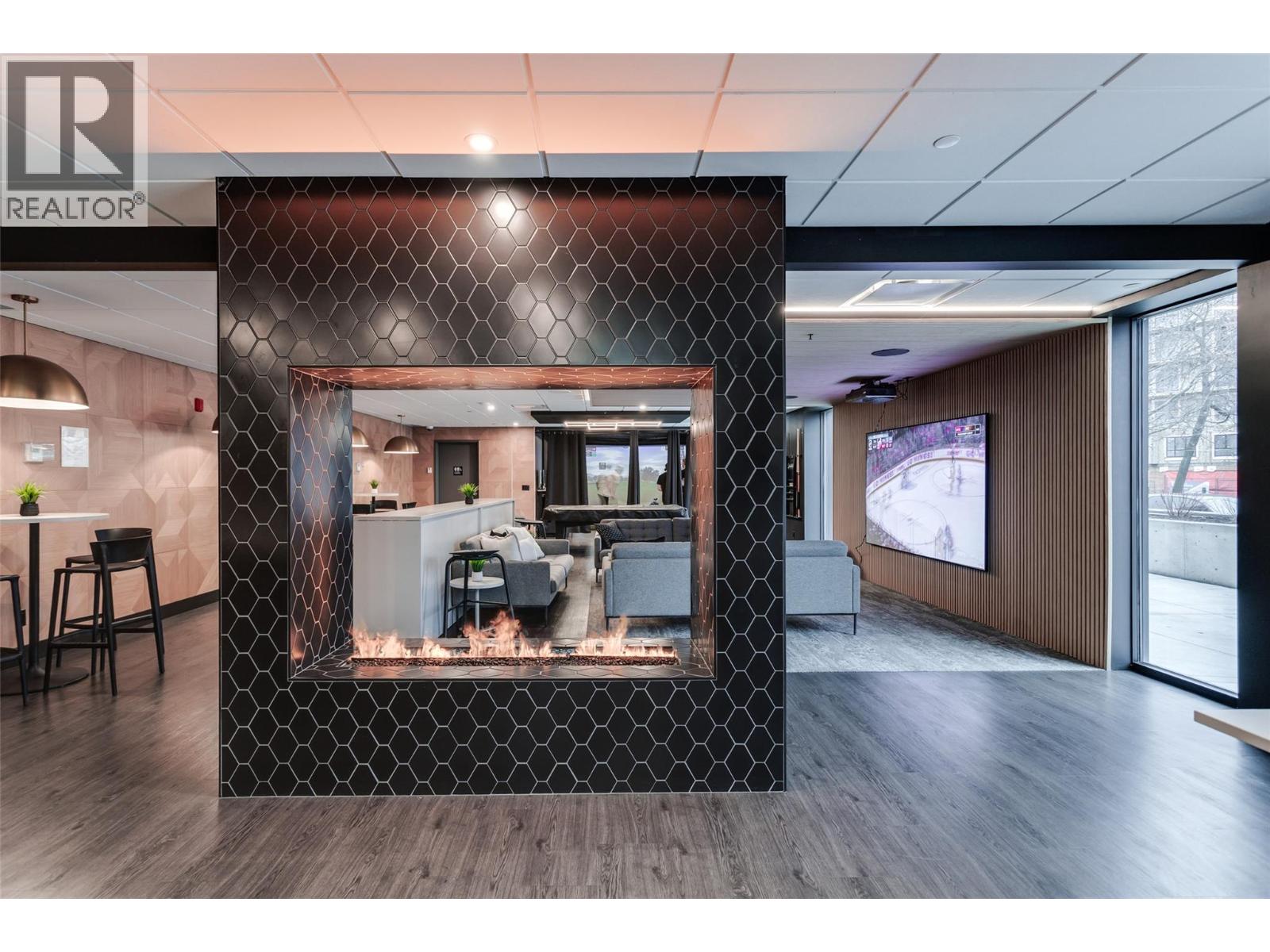 307 1274 Devonshire Avenue, Kelowna