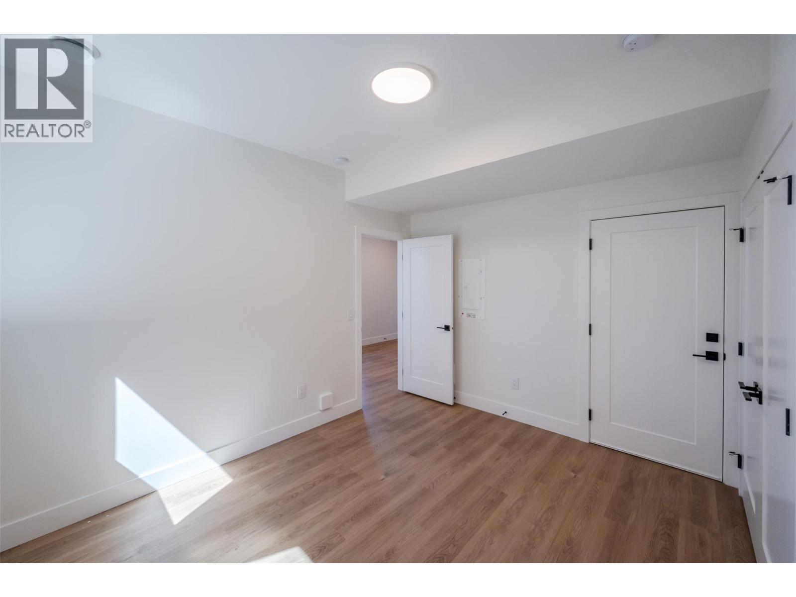 1075 Elk Street, Penticton