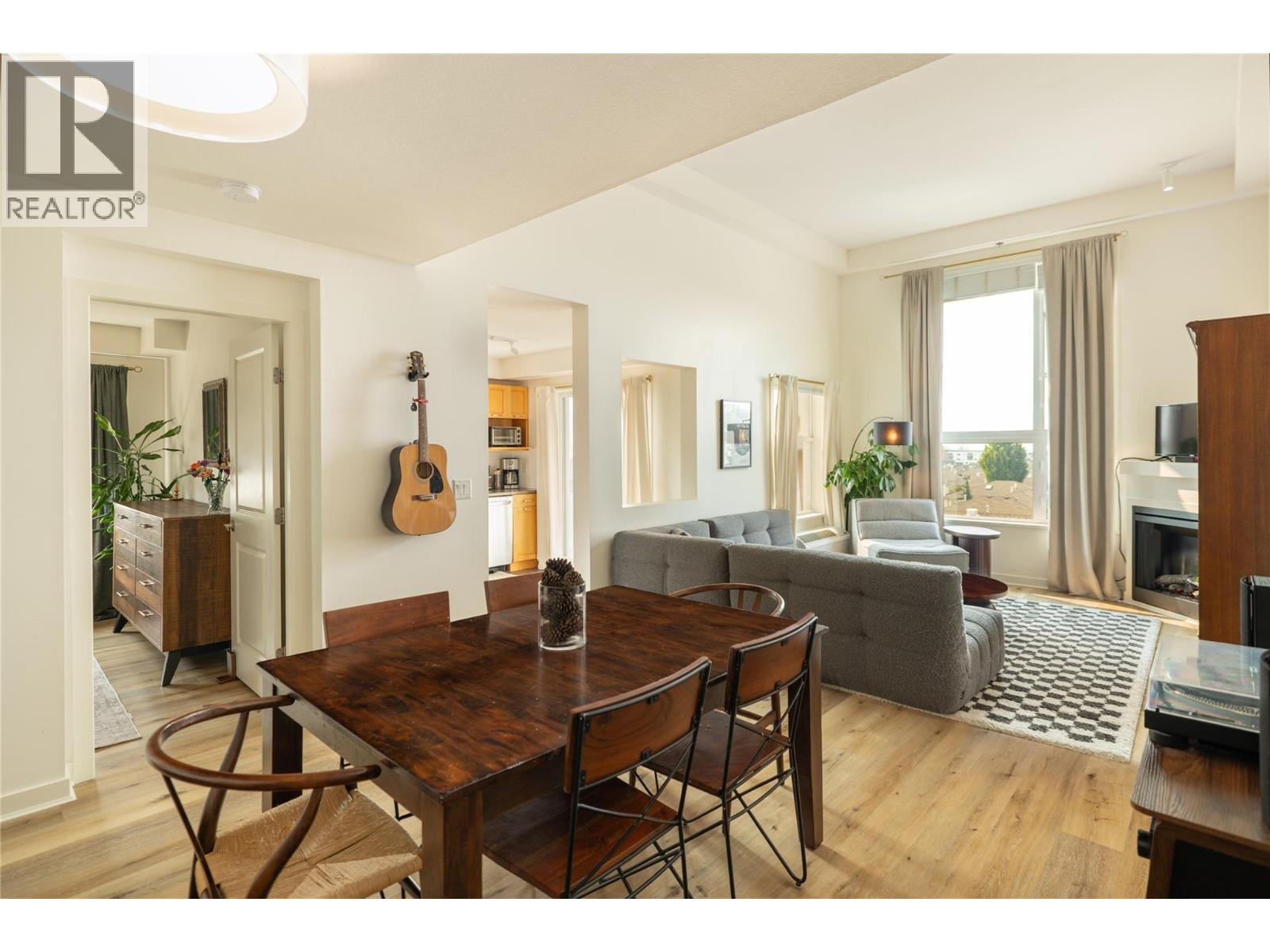 #417 567 Yates Road - 2