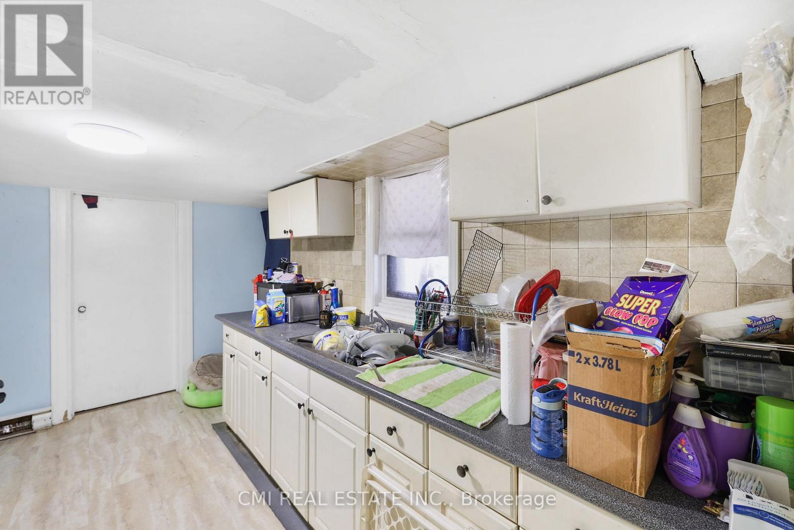 82 MARLBOROUGH STREET - 11