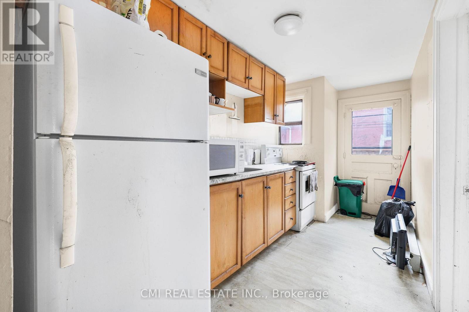 82 MARLBOROUGH STREET - 12