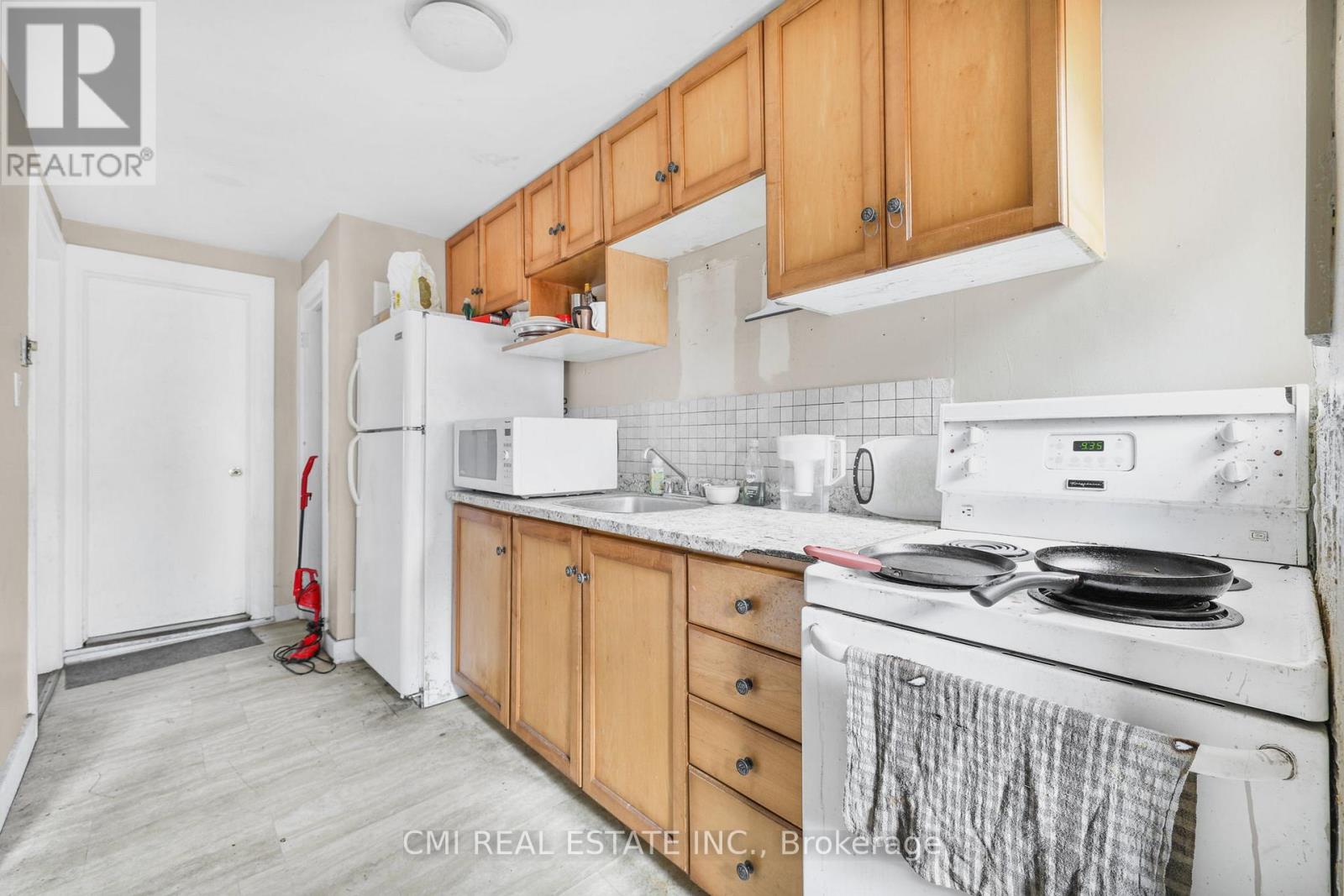 82 MARLBOROUGH STREET - 13