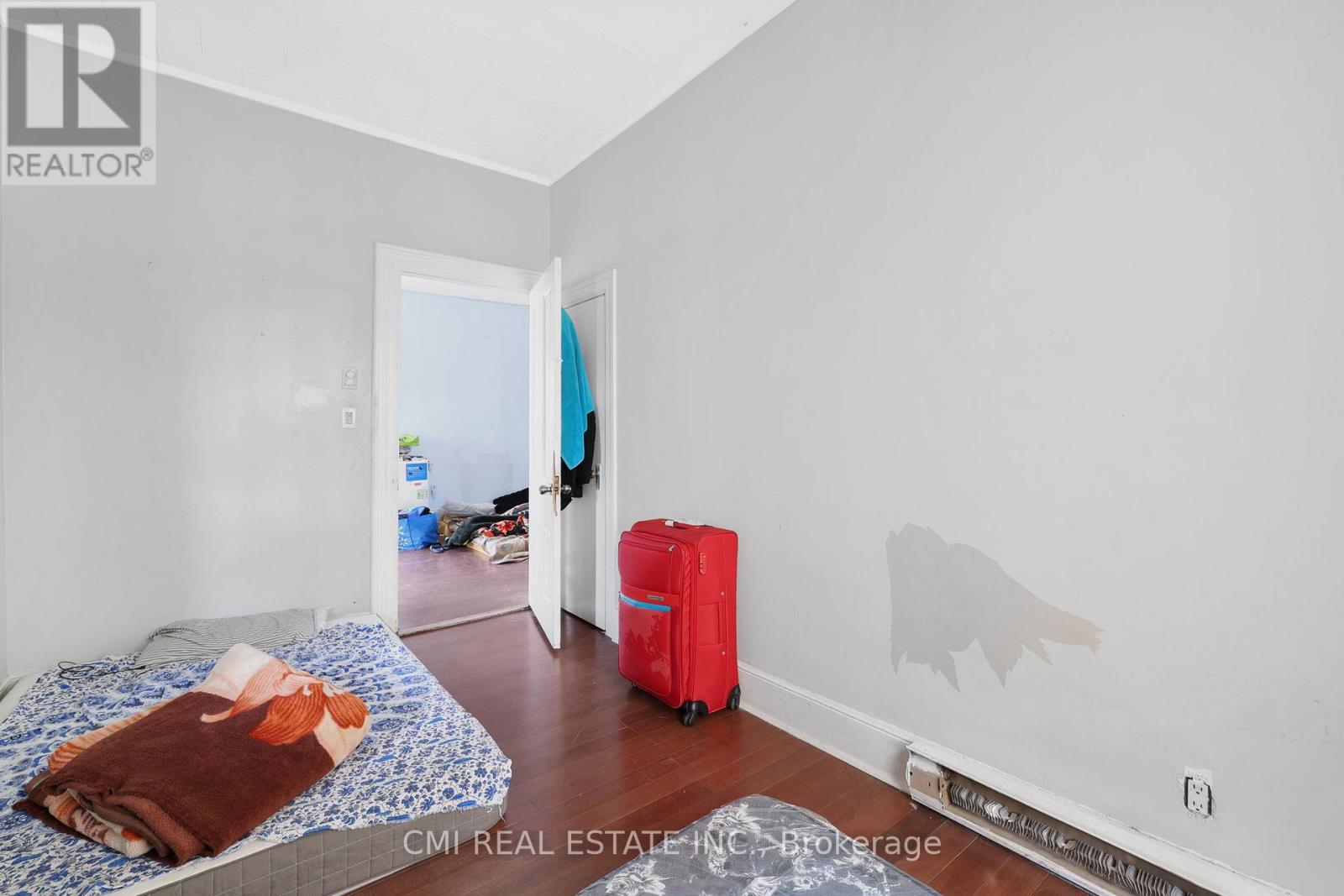 82 MARLBOROUGH STREET - 24