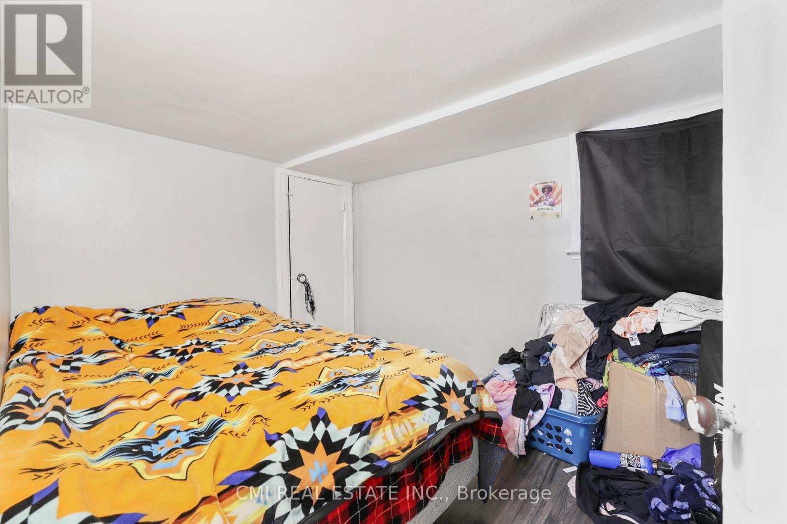 82 MARLBOROUGH STREET - 26