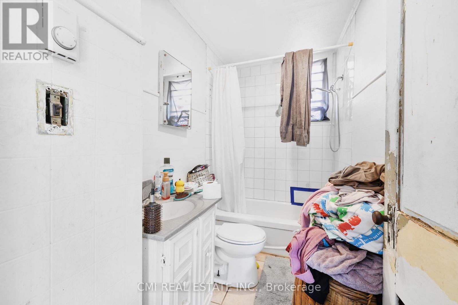 82 MARLBOROUGH STREET - 34