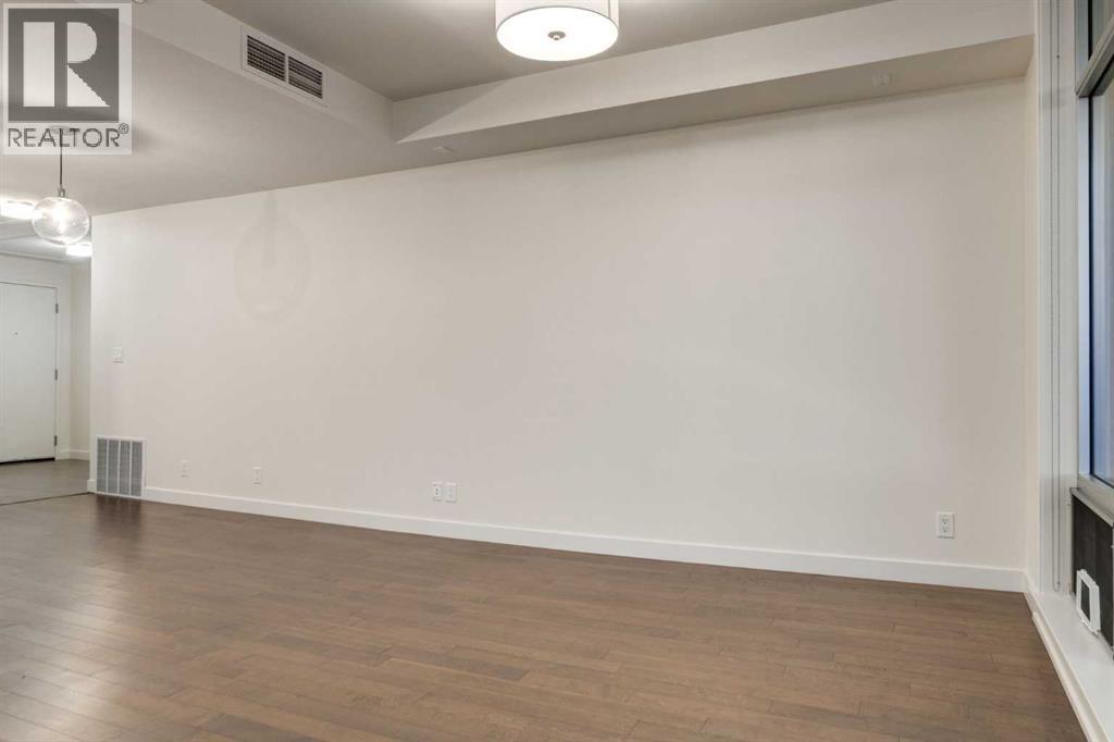 Single Family House for Sale in    Avenue SW Beltline Calgary 