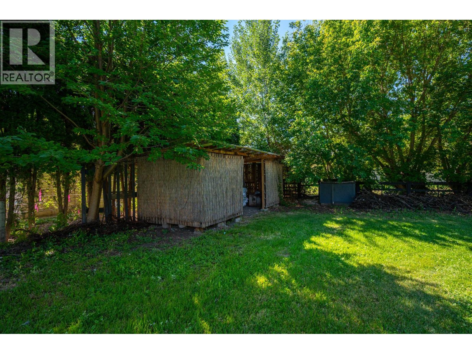 36 14th Avenue, Lillooet