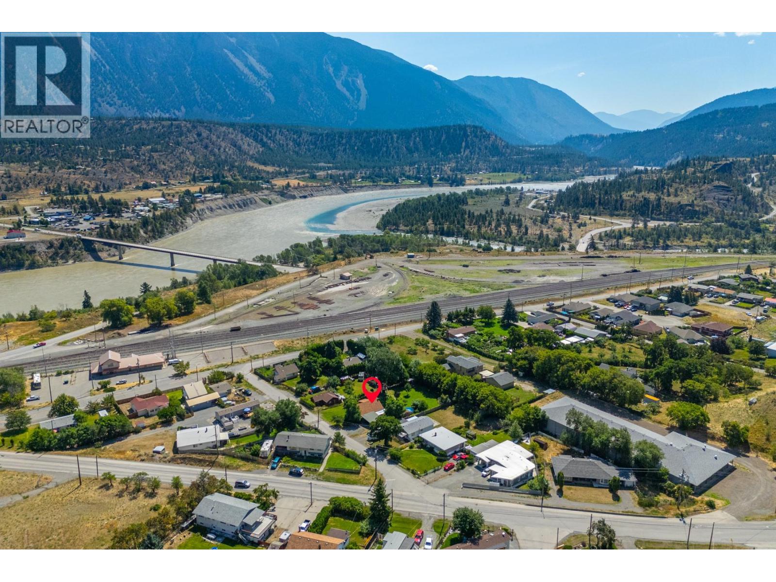 36 14th Avenue, Lillooet