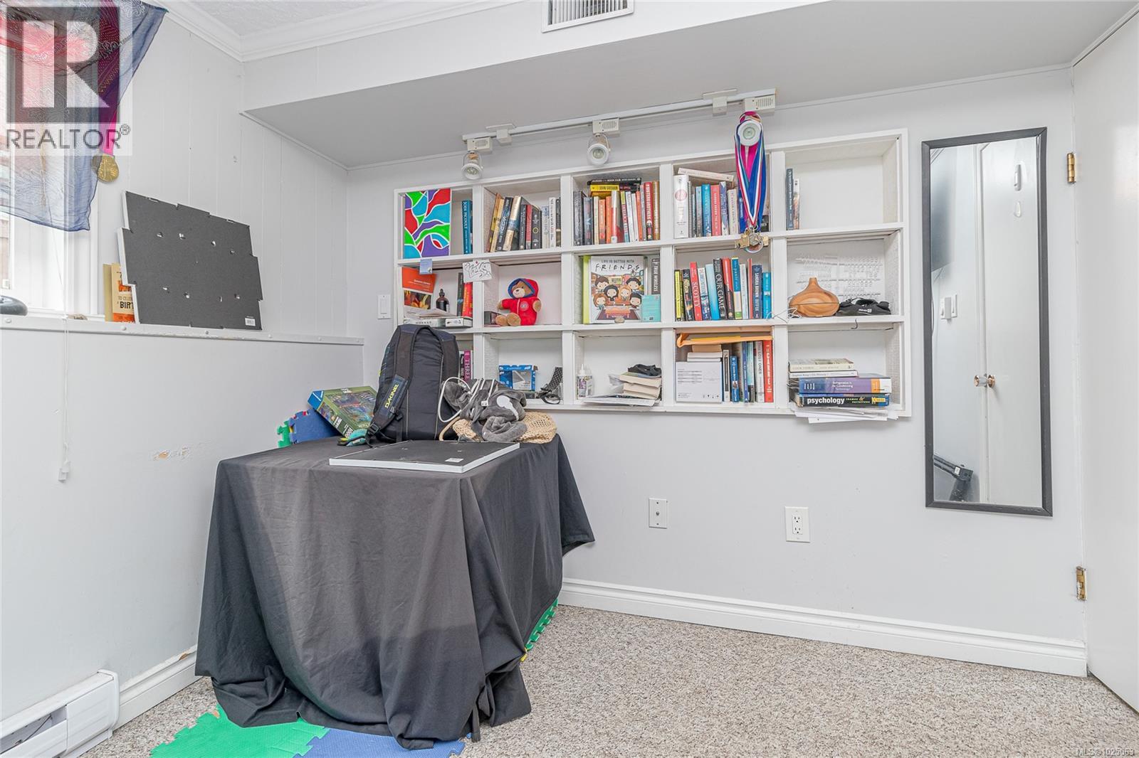  1723 Taylor Street, Saanich