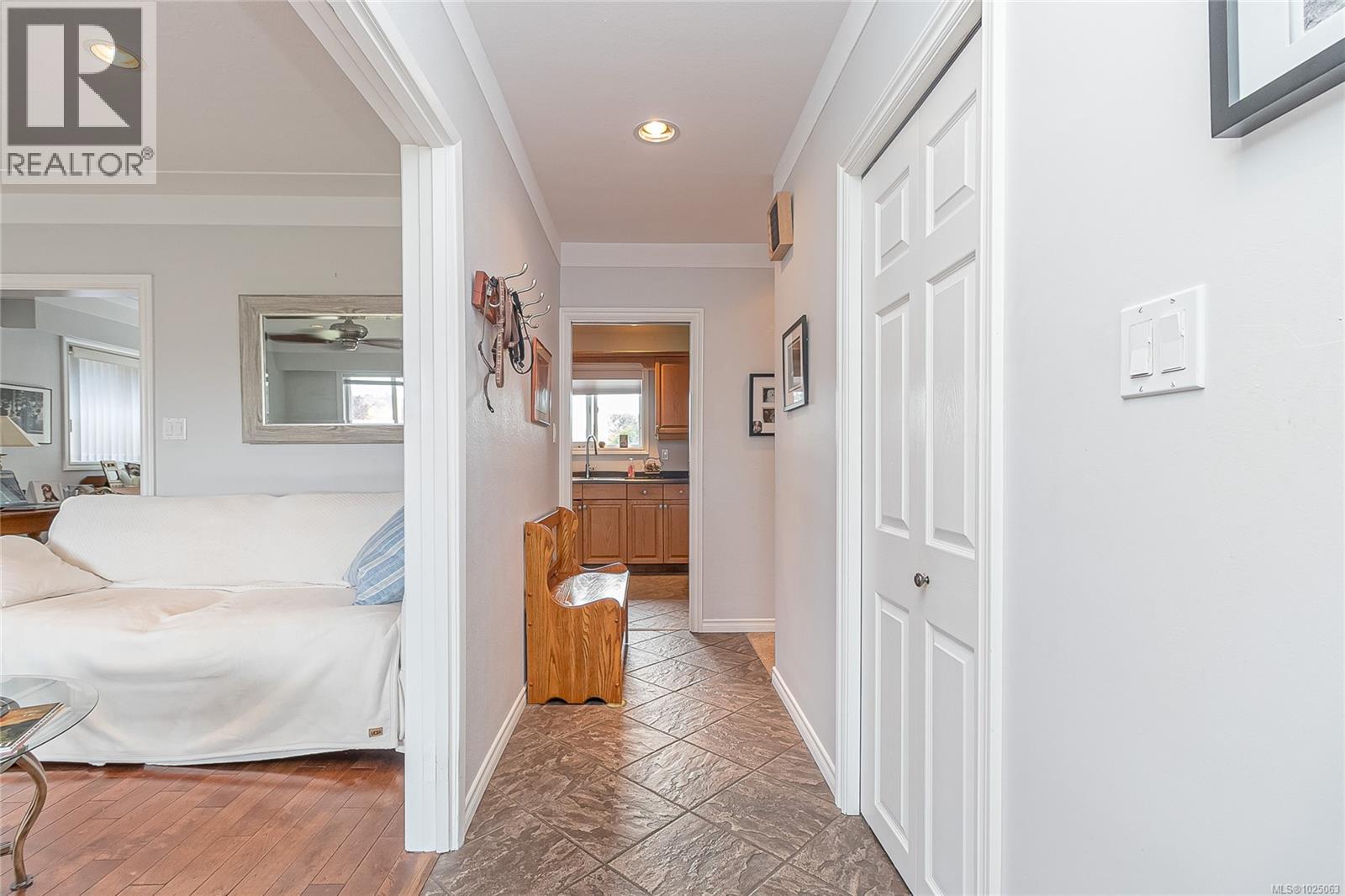  1723 Taylor Street, Saanich