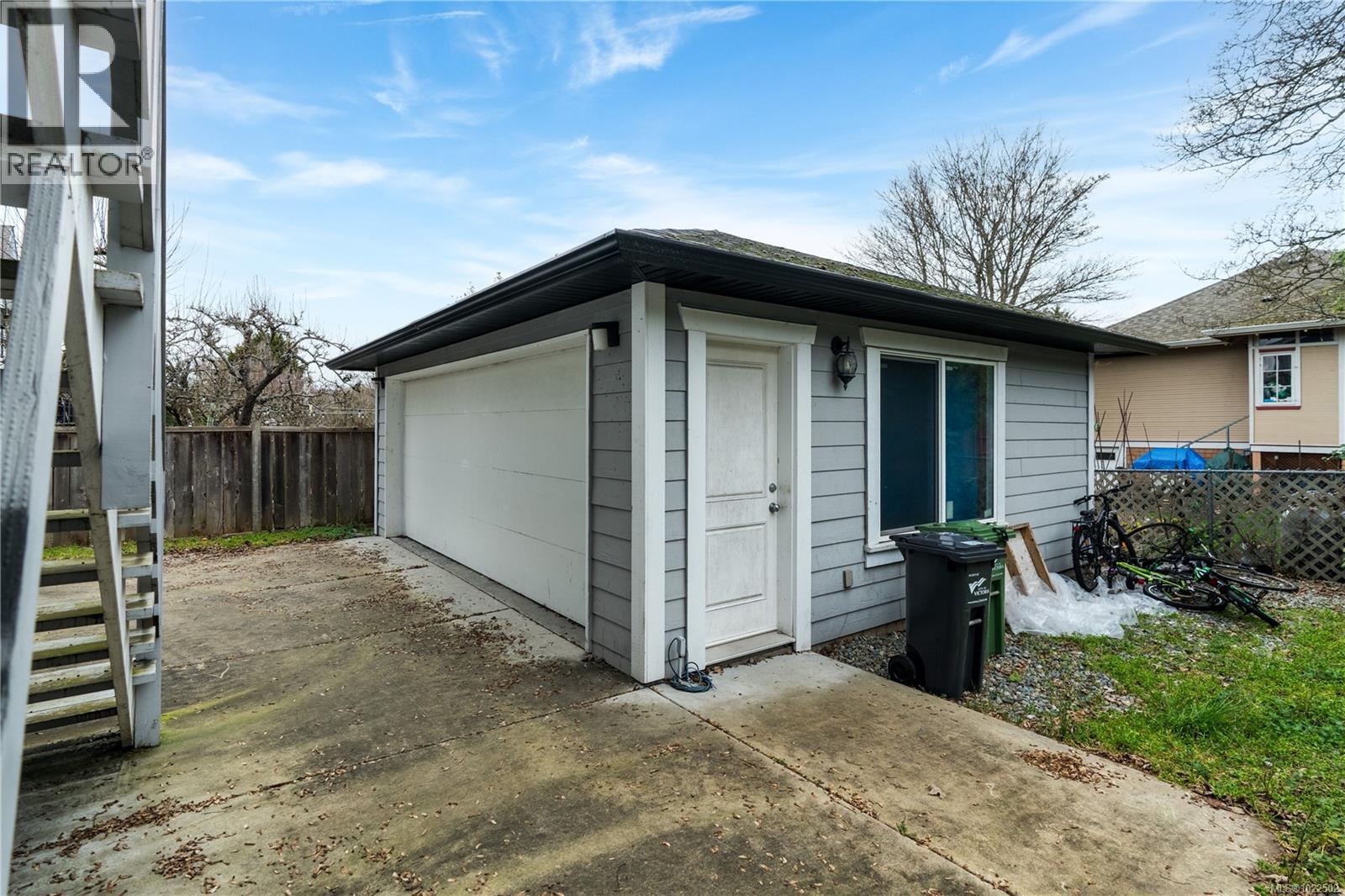  2509 Graham Street, Victoria