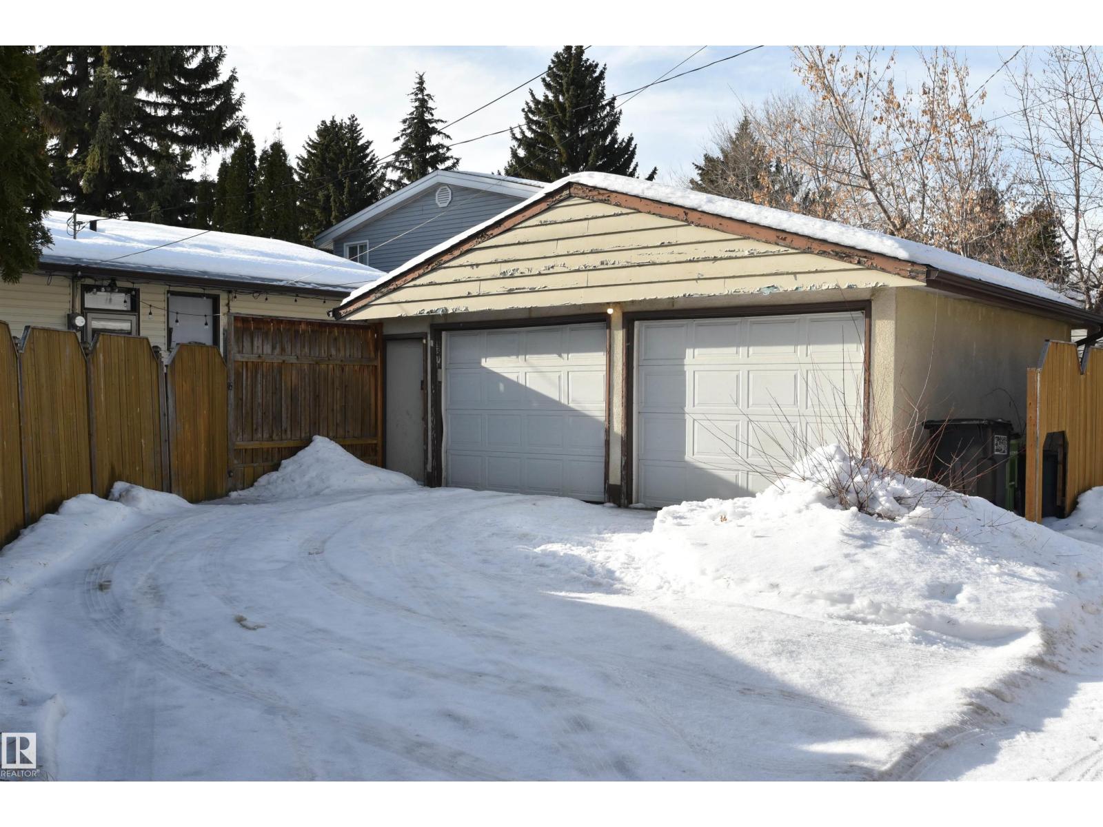 13910 101A AV NW, Edmonton