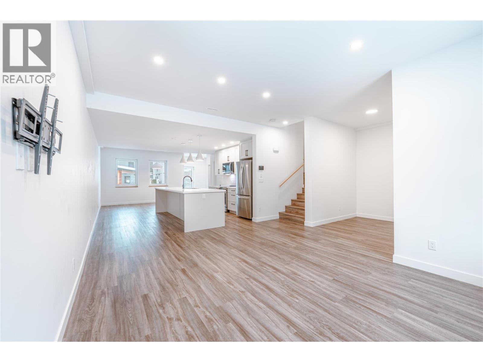 1039 Keystone Crescent, Revelstoke