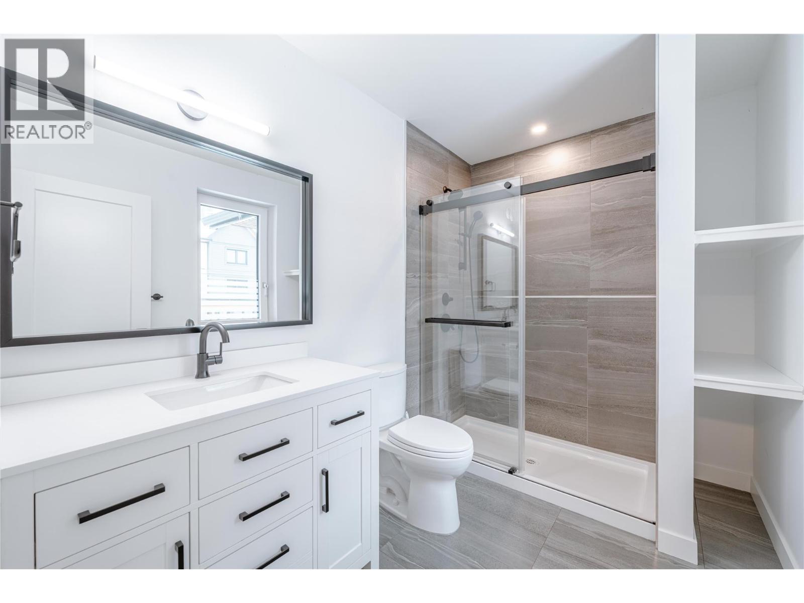 1039 Keystone Crescent, Revelstoke