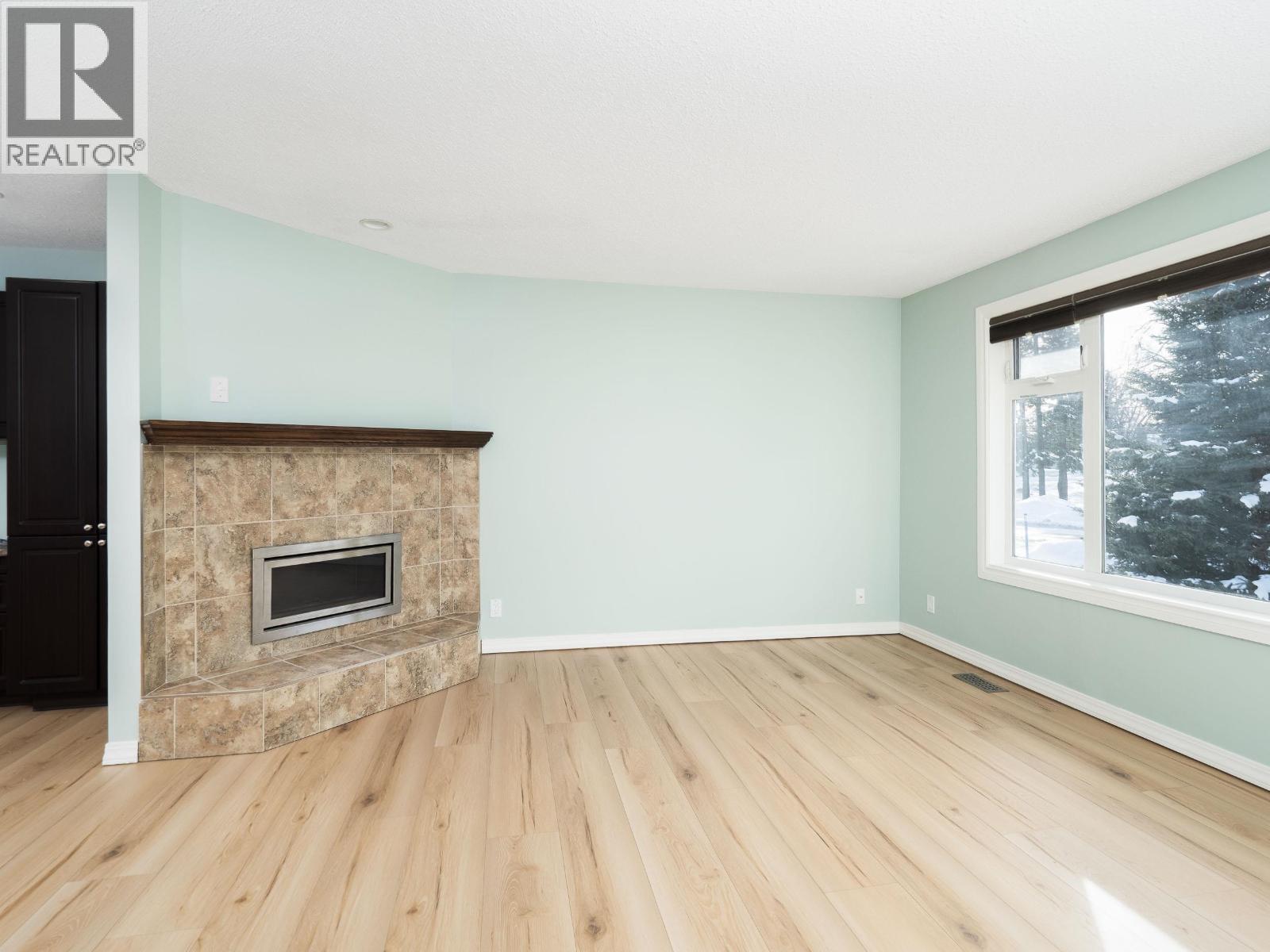 3054 POYNER CRESCENT - 11