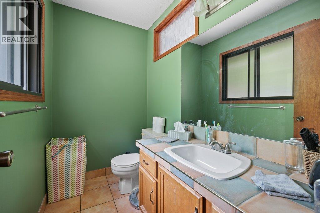 2949 Sandstone Crescent Lot# 17, West Kelowna