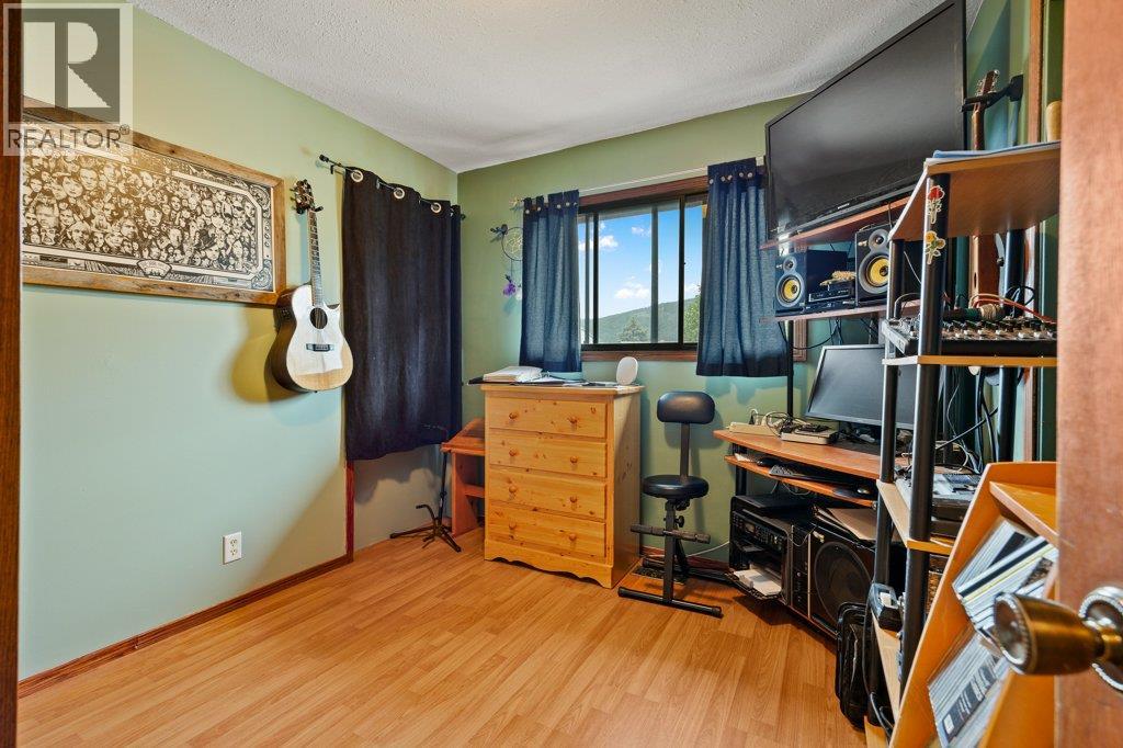 2949 Sandstone Crescent Lot# 17, West Kelowna