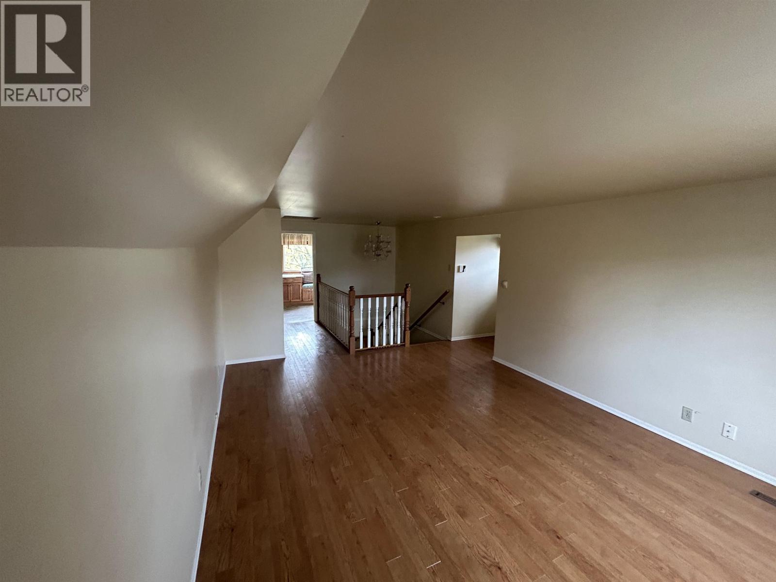 4805 TUCK Avenue, Terrace