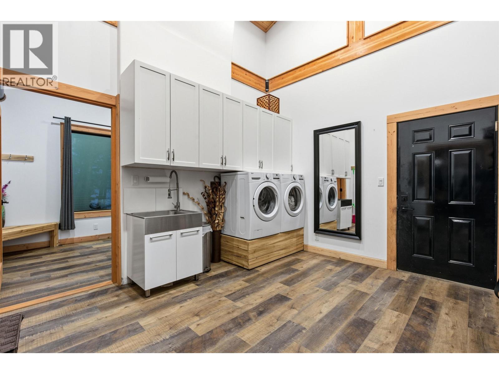 4164 MOSER ROAD, Lac La Hache