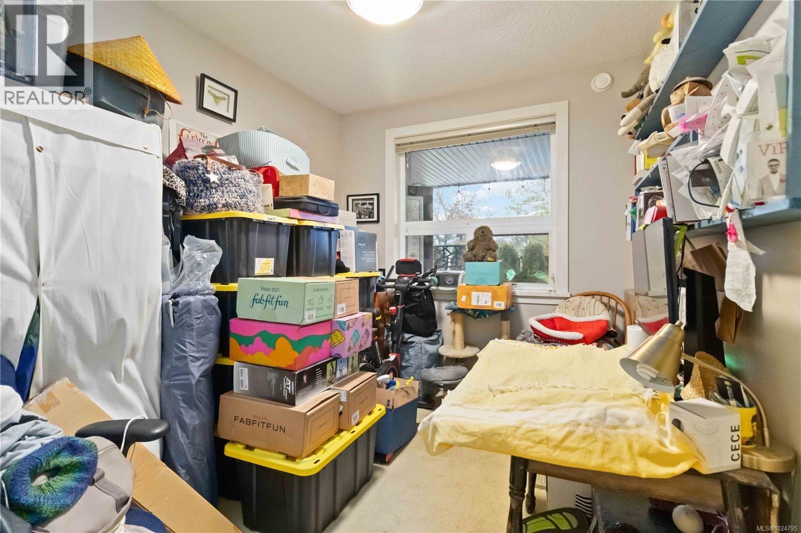 112 4529 West Saanich Road, Saanich