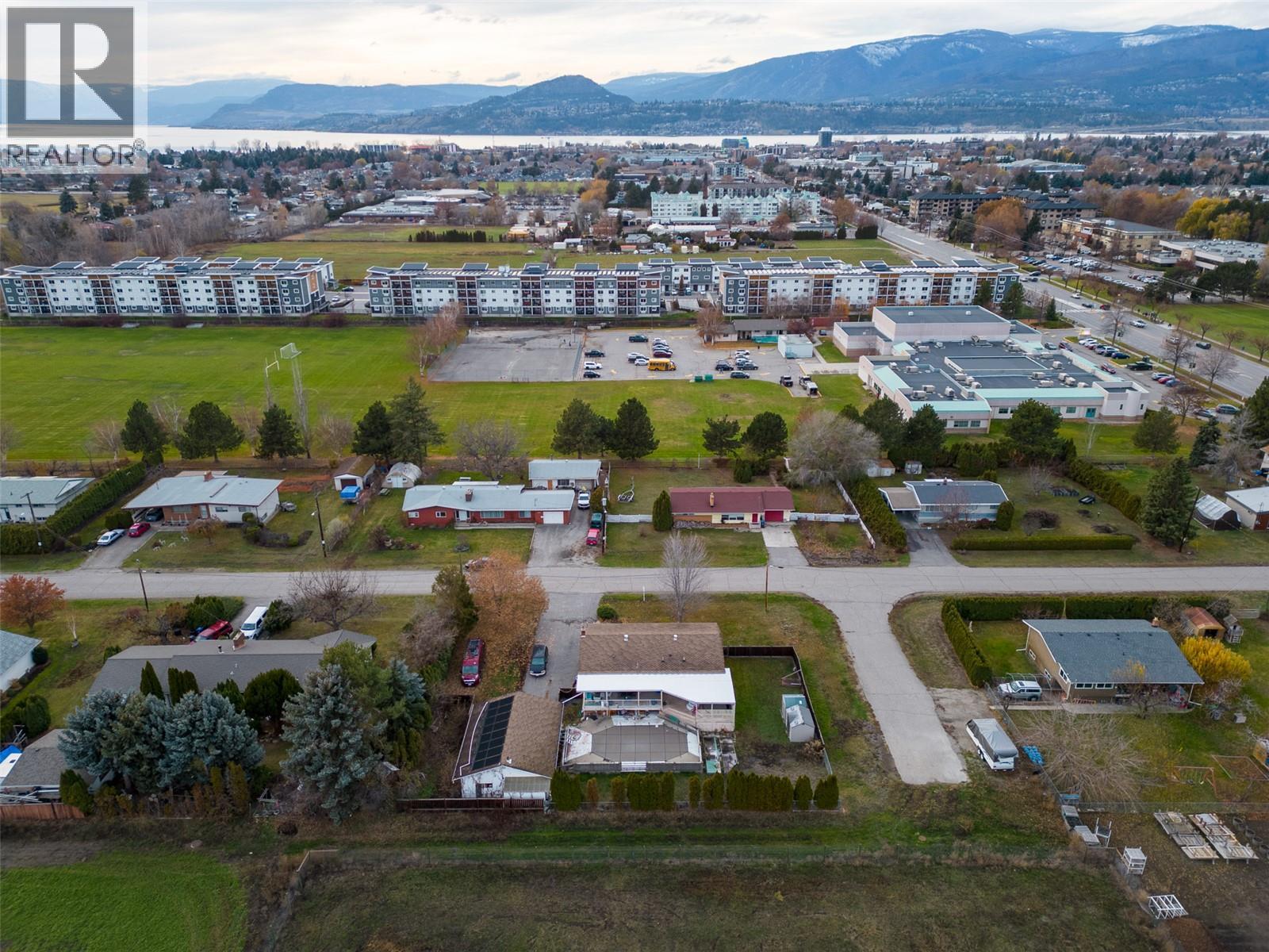 3219 St. Amand Road - 6