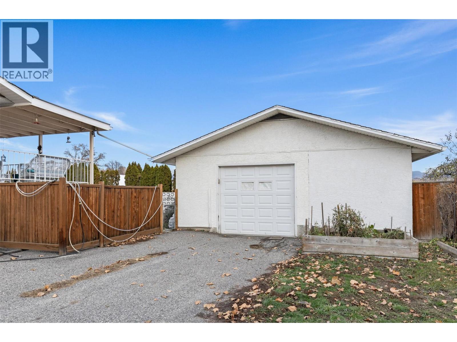  3219 St. Amand Road, Kelowna