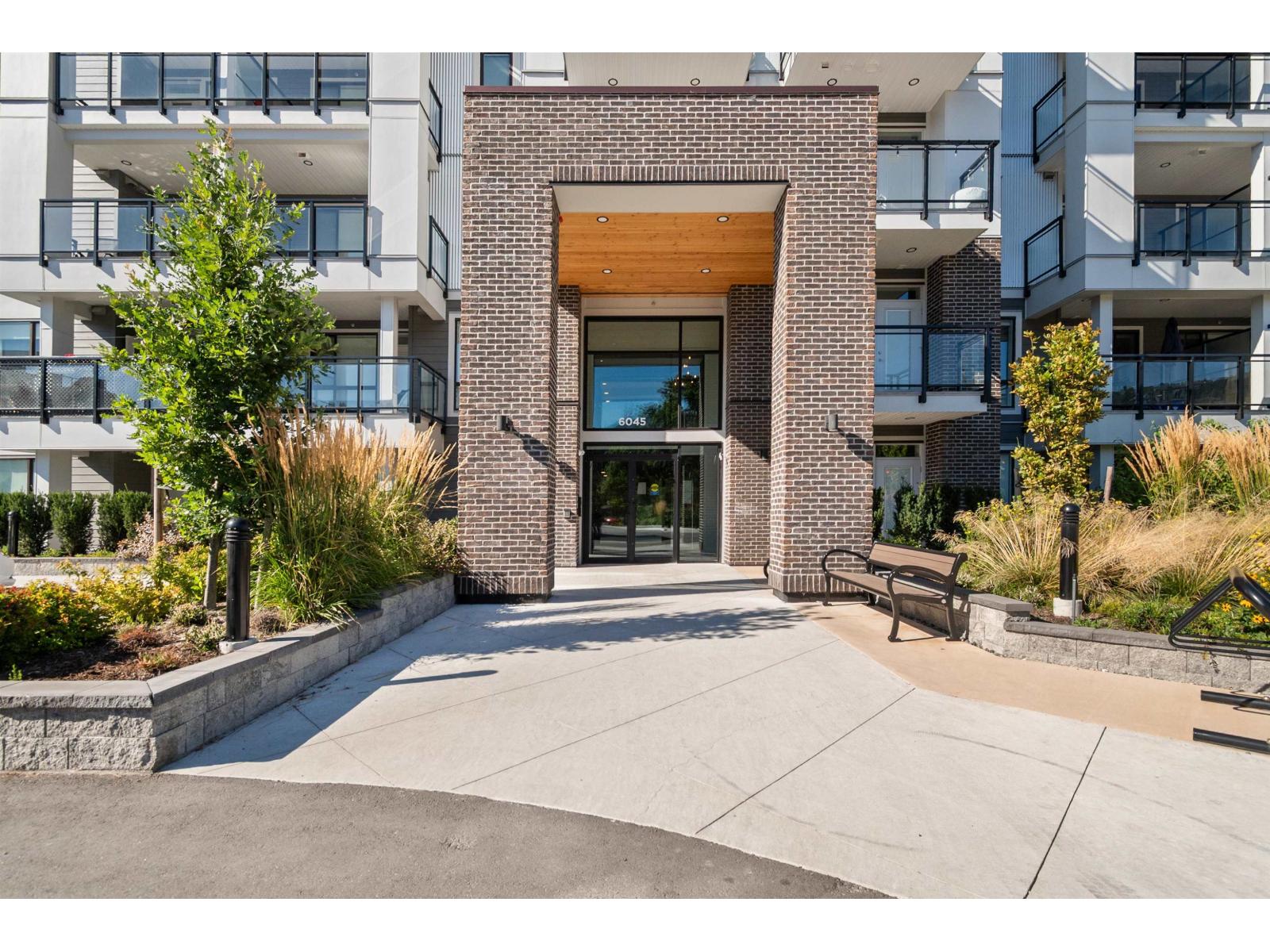 610 6045 CHILLIWACK RIVER ROAD, Sardis South, Chilliwack