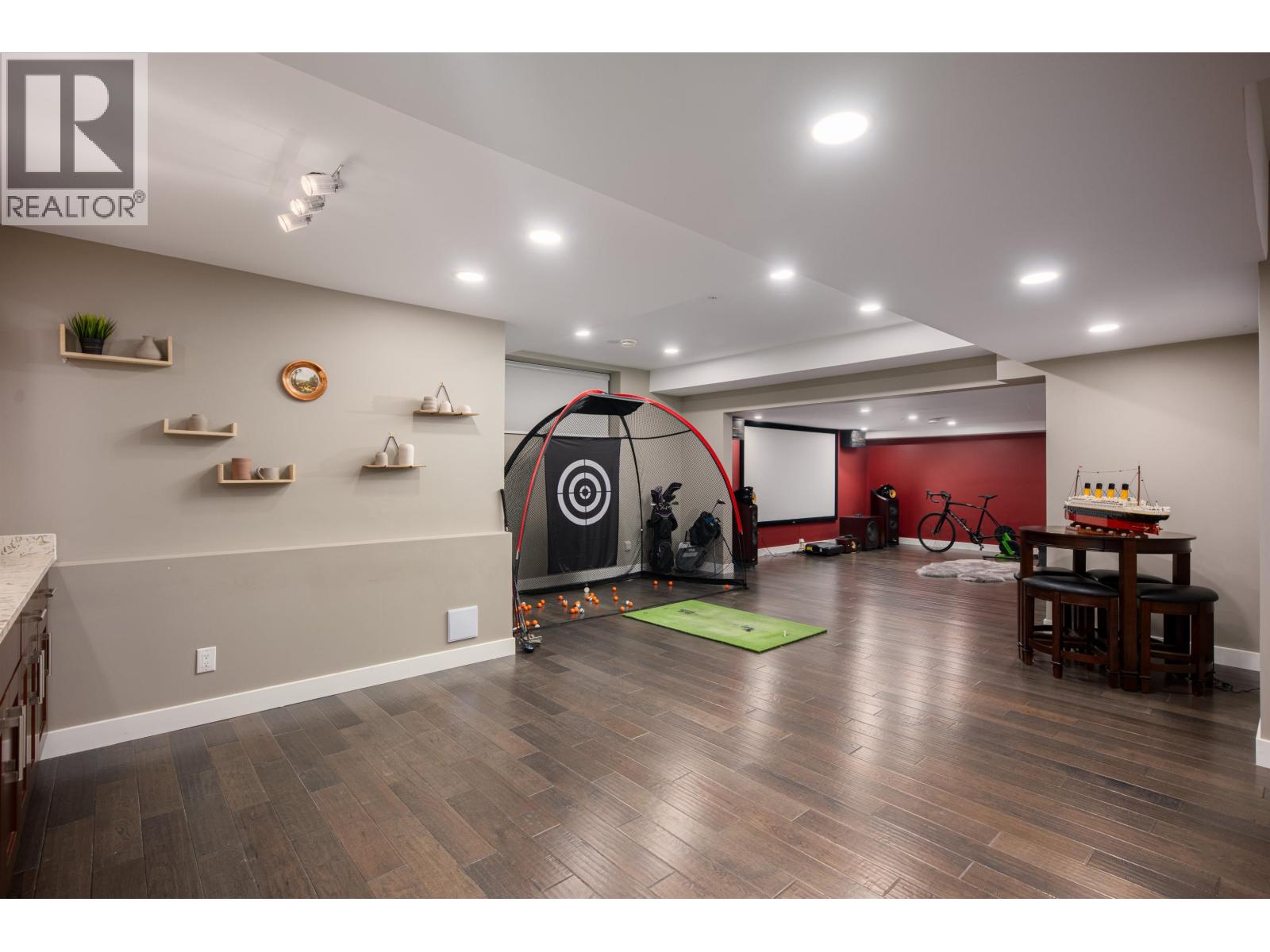 10850 CARMICHAEL STREET, Maple Ridge