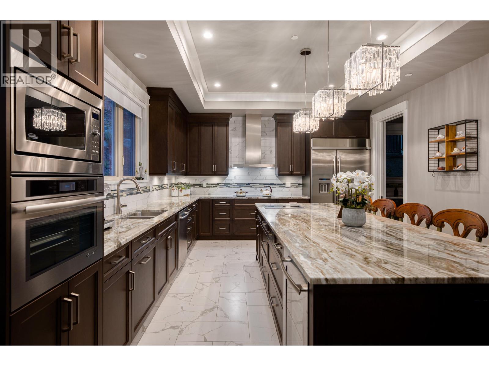 10850 CARMICHAEL STREET, Maple Ridge