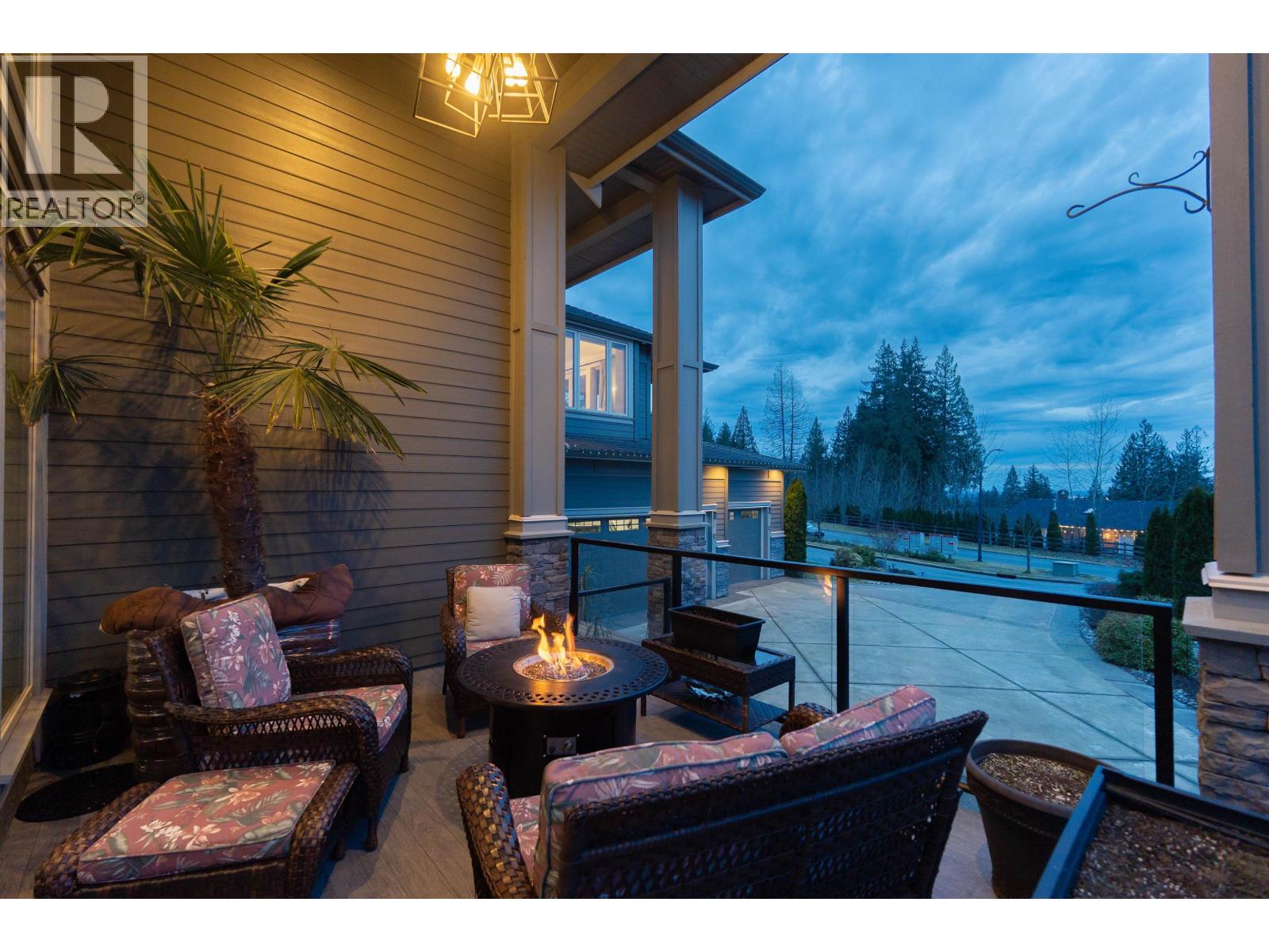 10850 CARMICHAEL STREET, Maple Ridge