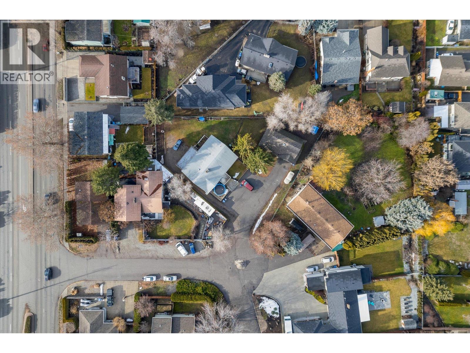 1402 / 1404 Inkar Road Lot# 1 & 2 - 4