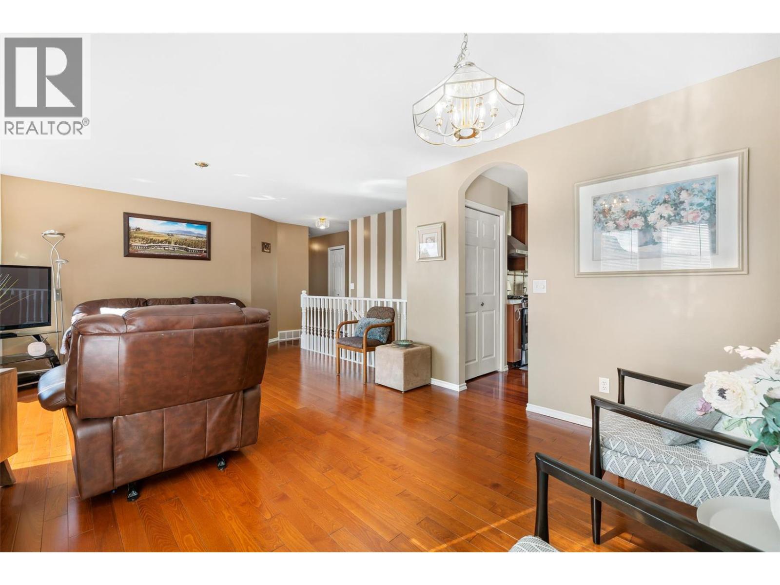  1056 Caledonia Way, West Kelowna