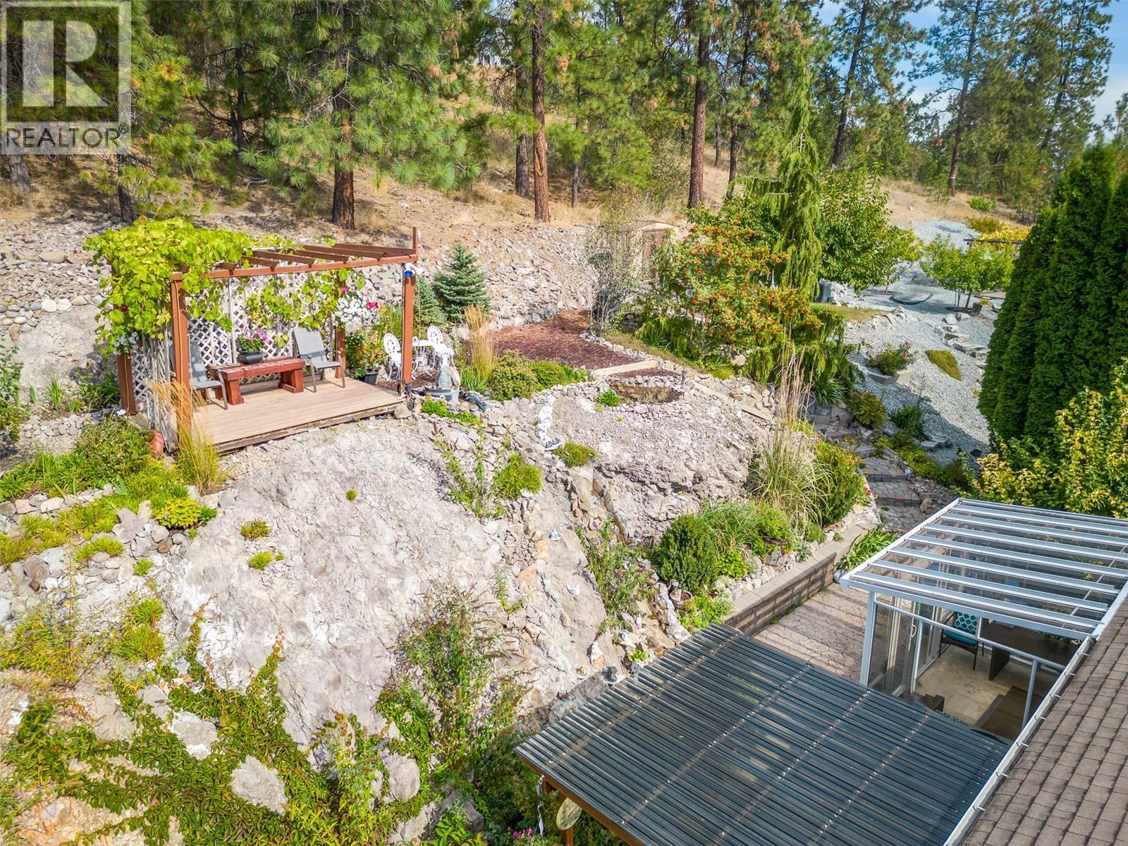  1056 Caledonia Way, West Kelowna