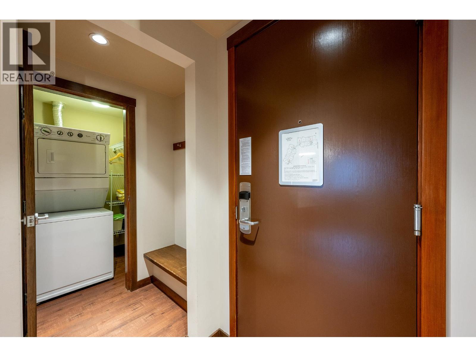 414A 2020 LONDON LANE, Whistler