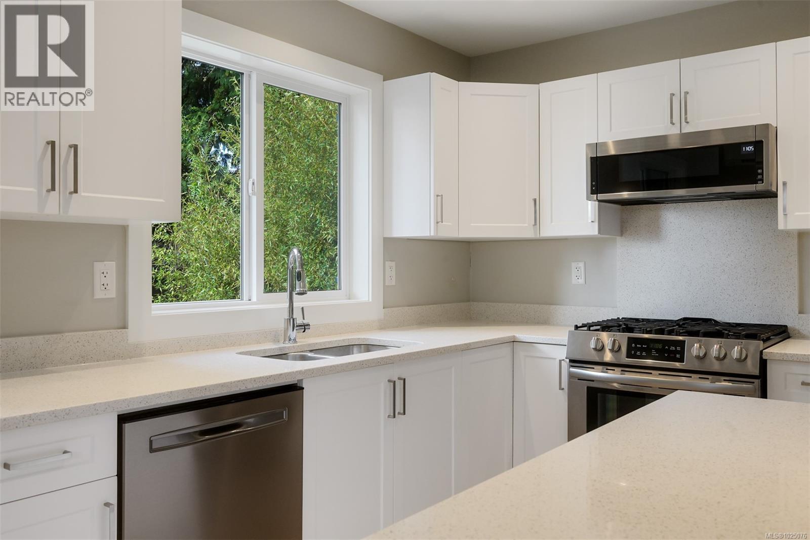  2042 Terrott Street, Sooke