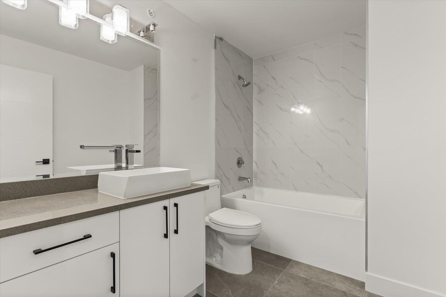 8 9603 BROADWAY STREET, Chilliwack Proper East, Chilliwack