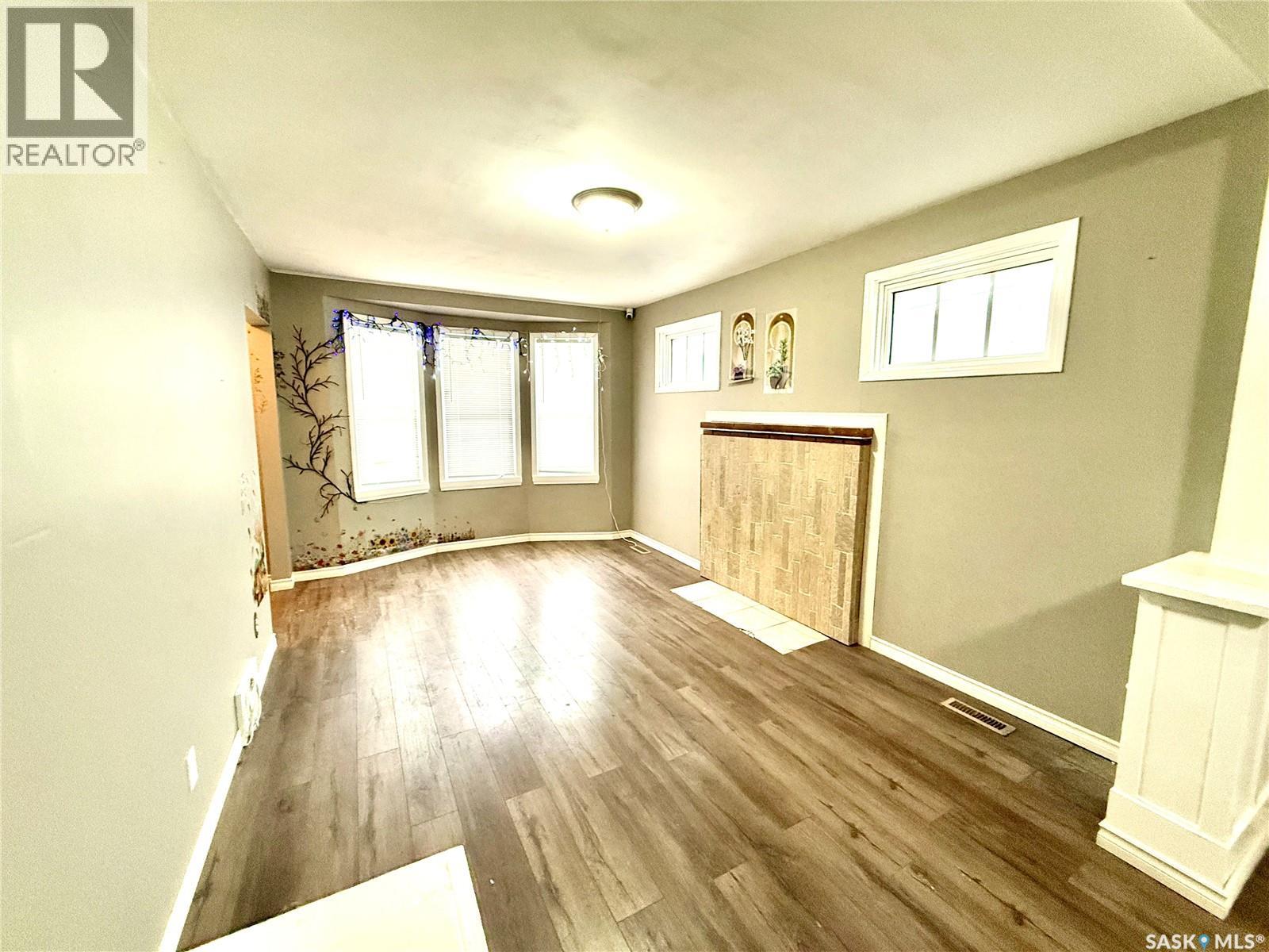 1128 GARNET STREET - 4