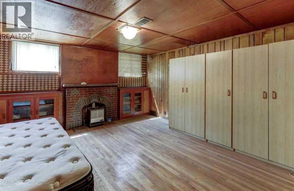 Single Family House Bungalow for Sale in  Crescent Road NW Rosedale Calgary 