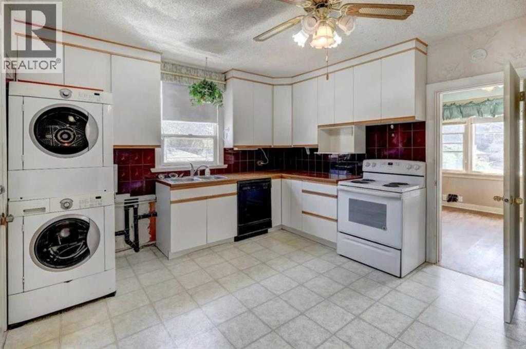 Single Family House Bungalow for Sale in  Crescent Road NW Rosedale Calgary 