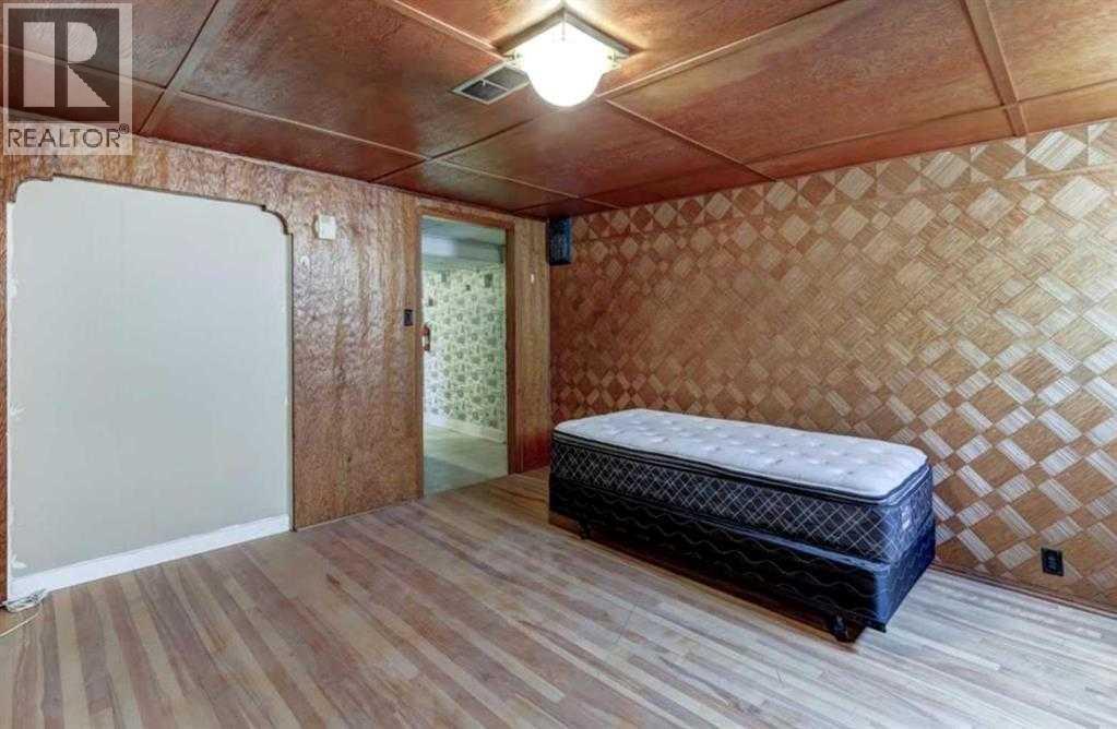 Single Family House Bungalow for Sale in  Crescent Road NW Rosedale Calgary 