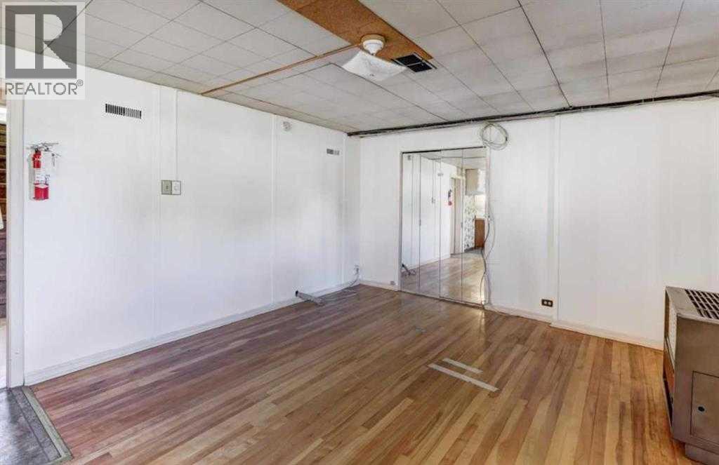 Single Family House Bungalow for Sale in  Crescent Road NW Rosedale Calgary 