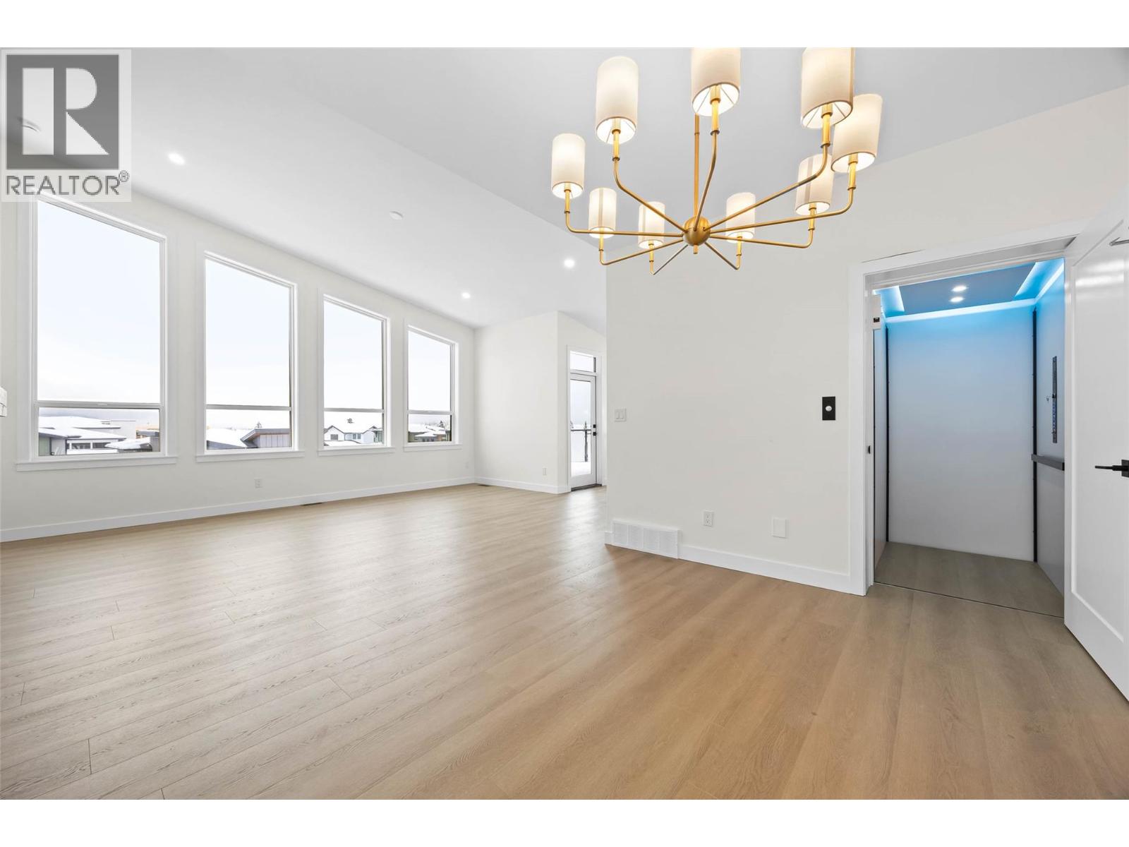 1294 BRECHIN Place, Kamloops