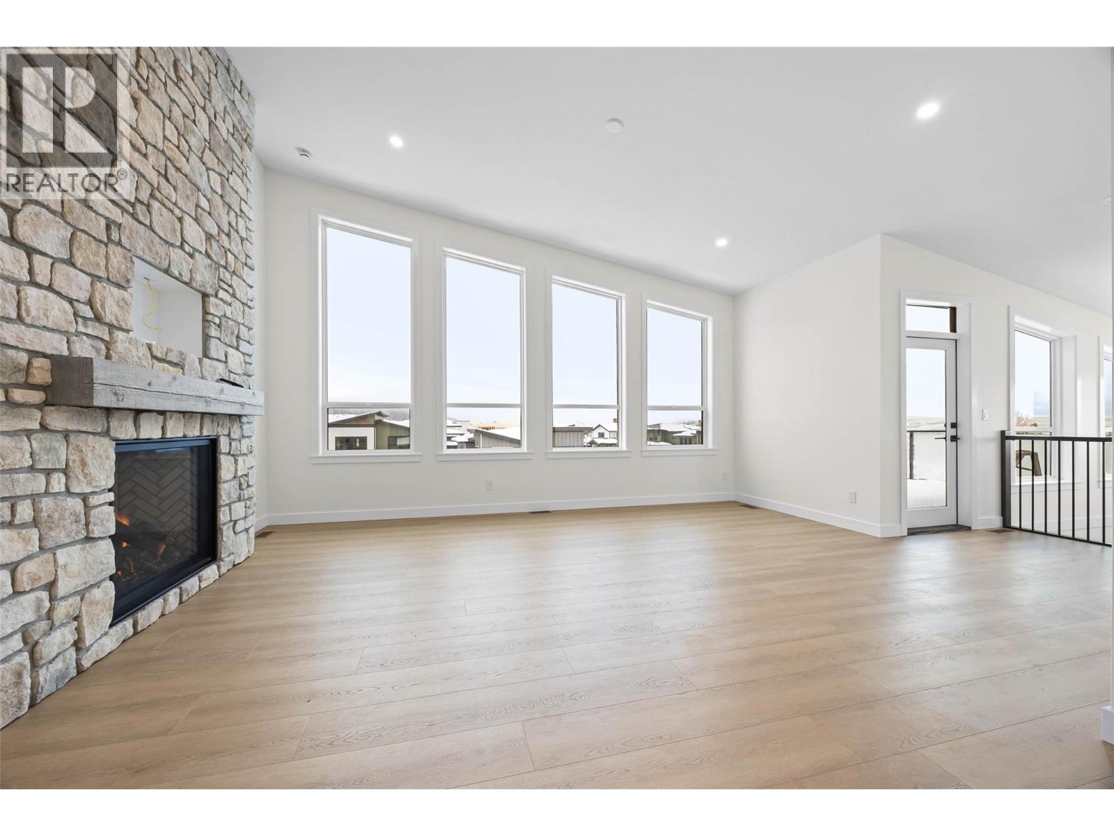 1294 BRECHIN Place, Kamloops