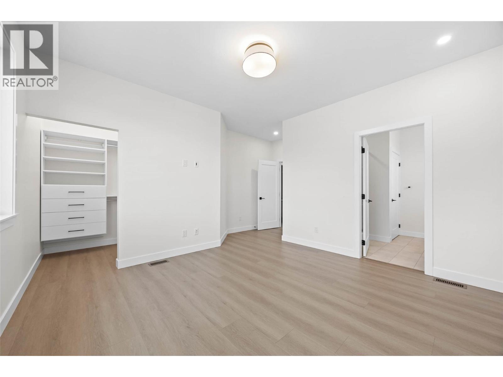 1294 BRECHIN Place, Kamloops