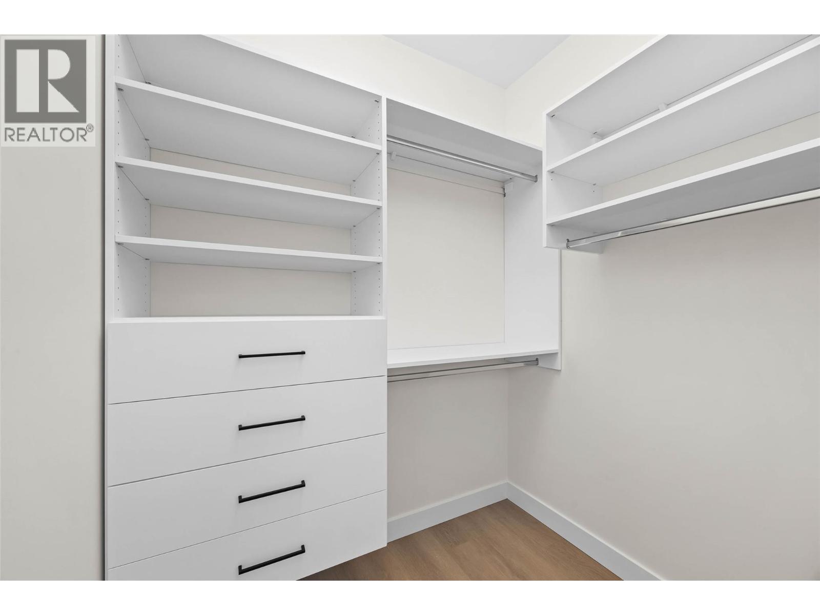 1294 BRECHIN Place, Kamloops