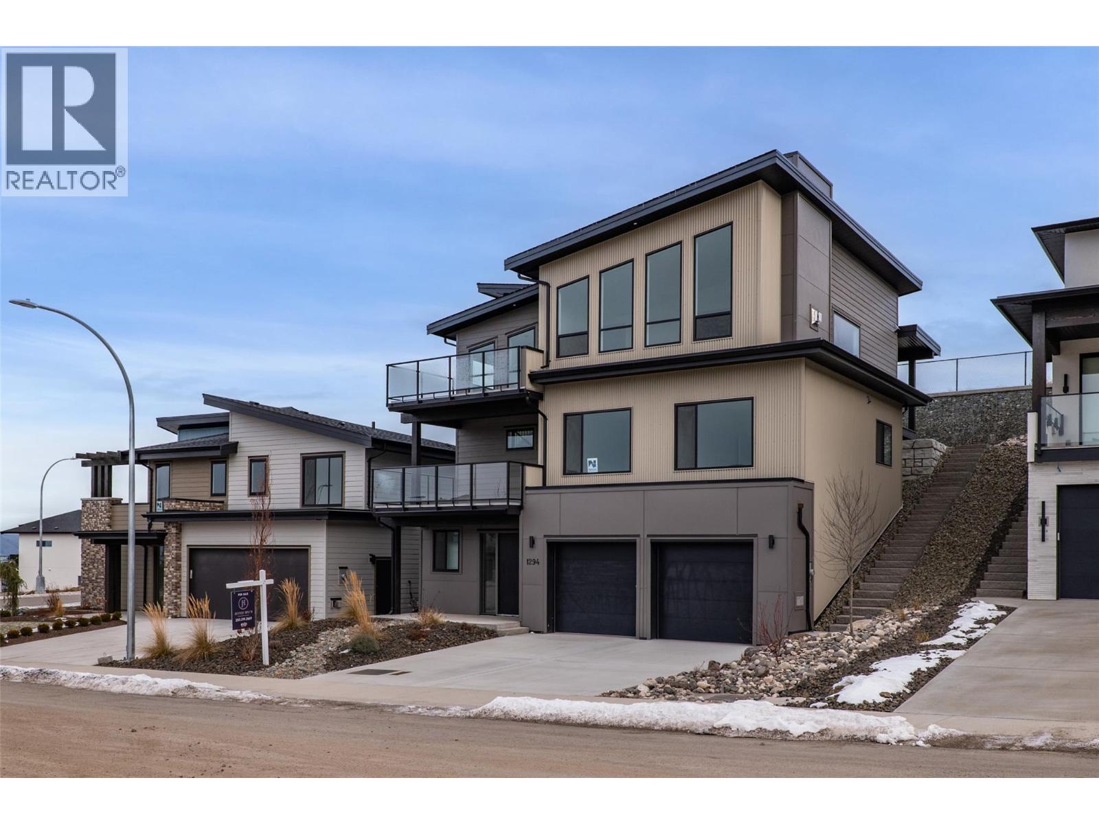 1294 BRECHIN Place, Kamloops