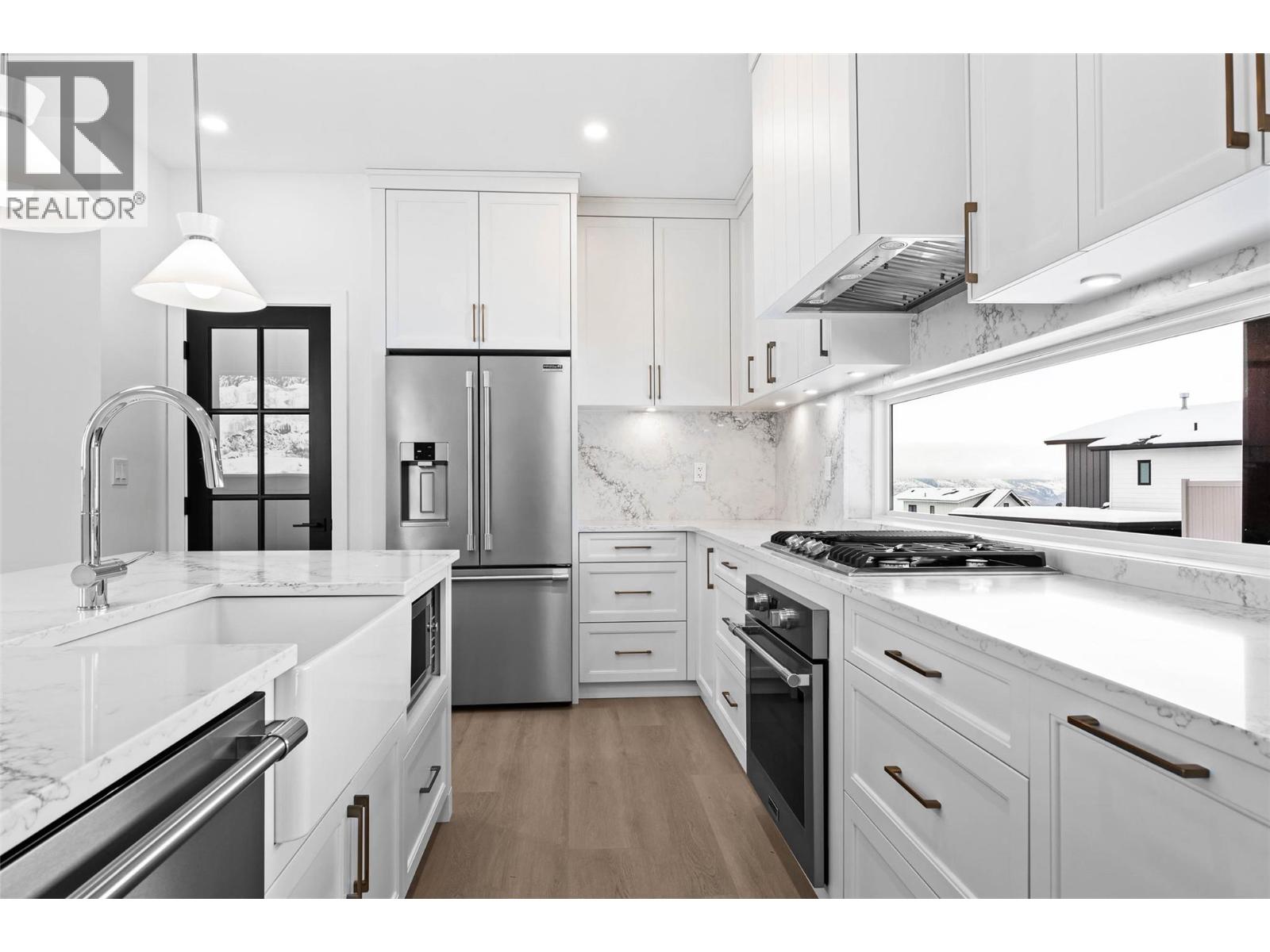 1294 BRECHIN Place, Kamloops