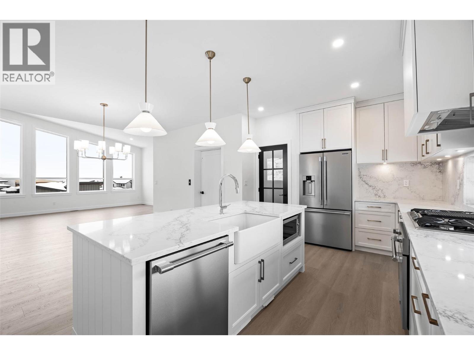 1294 BRECHIN Place, Kamloops